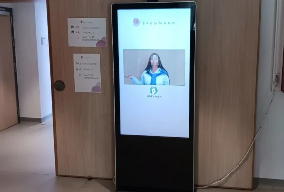 hopital brugmann phygital kiosk